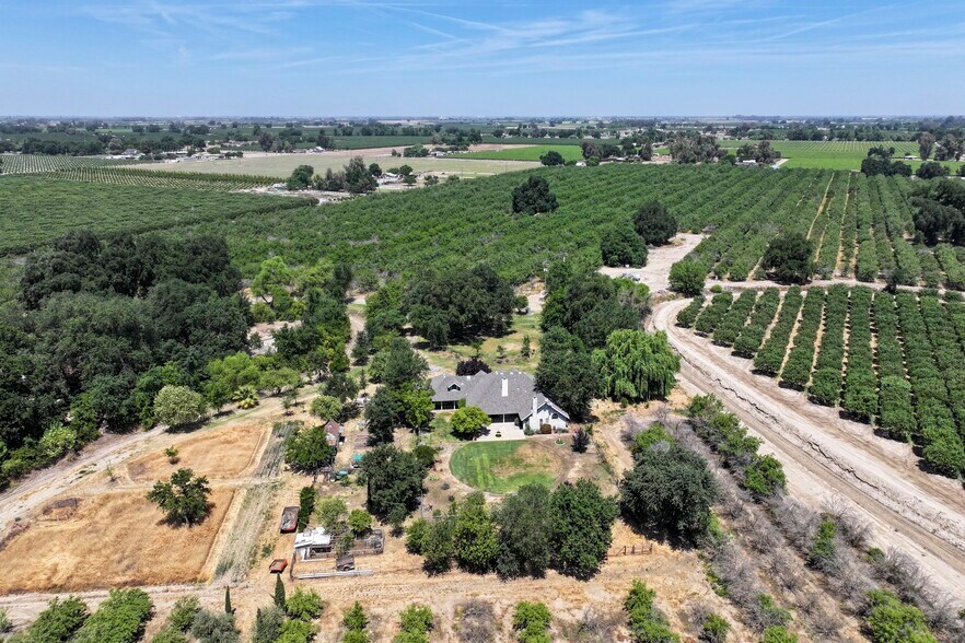 More Photos Of 9415 21st Ave, Lemoore Land For Sale