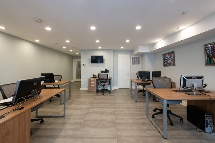 More Photos Of 142 Wyckoff Ave, Brooklyn Storefront Retail Residential For Lease