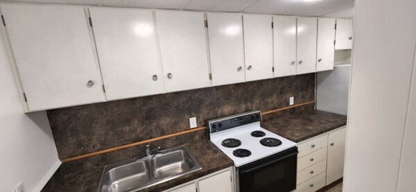 More Photos Of 5701-5707 Woodward St, Wayne Apartments For Sale