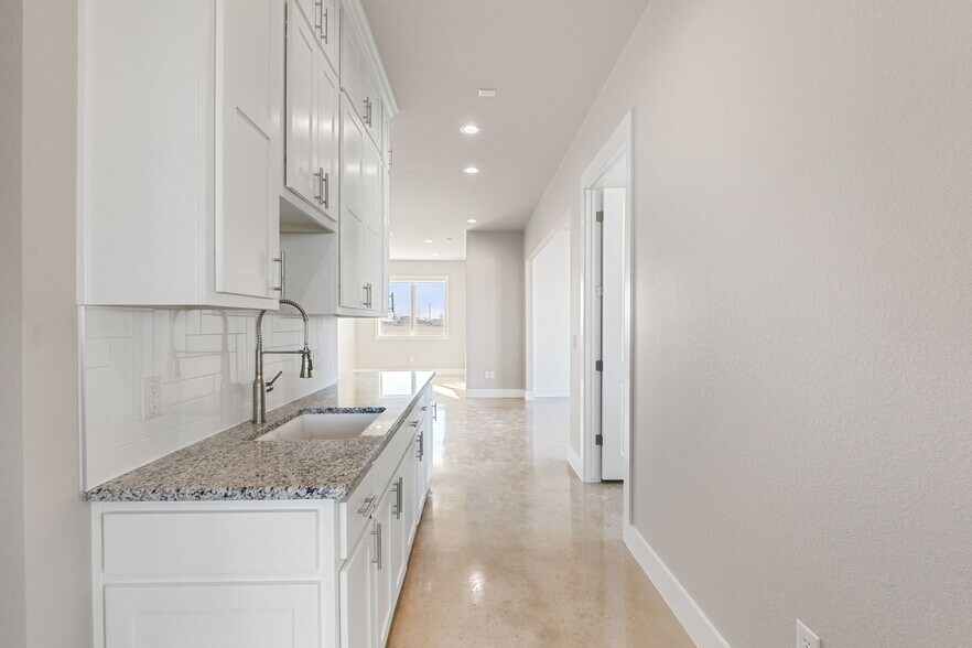 More Photos Of 2350 County Road 311, Jarrell Industrial For Lease