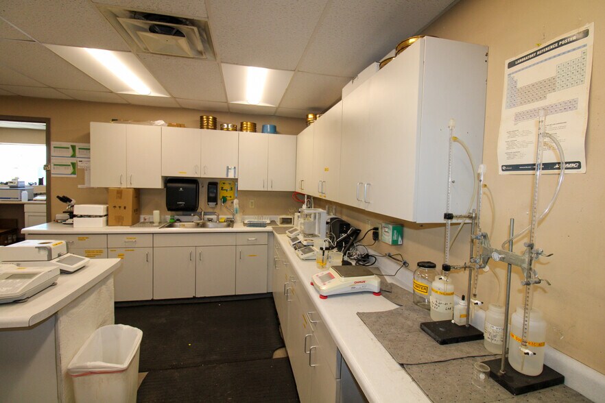 More Photos Of 6059 159th St, Galva Food Processing For Sale