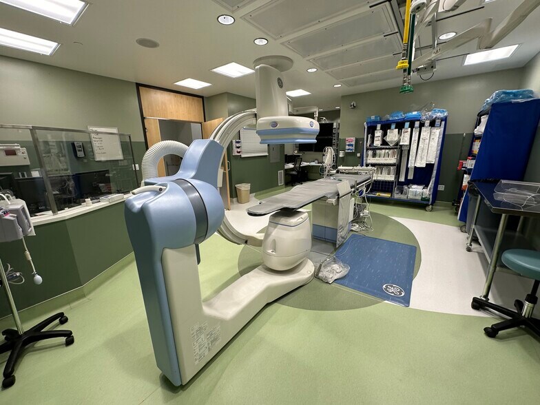 More Photos Of 77 S Dobson Rd, Chandler Office For Sale