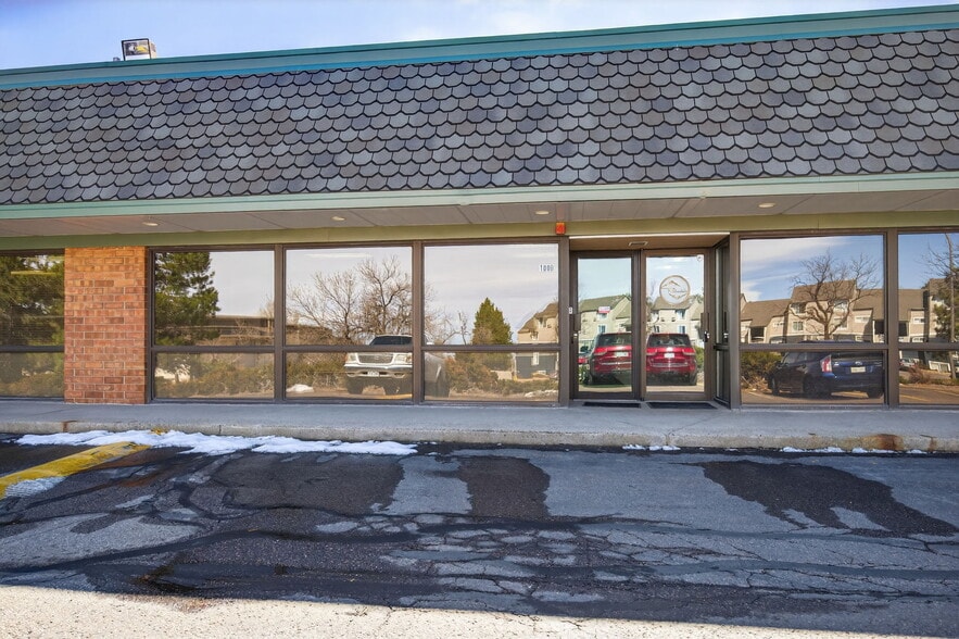 More Photos Of 12860 W Cedar Dr, Lakewood Light Manufacturing For Lease