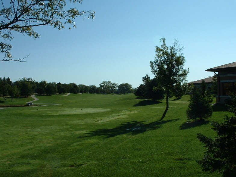 More Photos Of 8600 Executive Woods Dr, Lincoln Office Residential For Lease