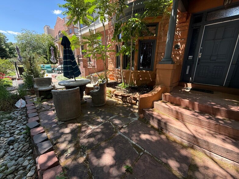 More Photos Of 2839 Wyandot St, Denver Office For Sale