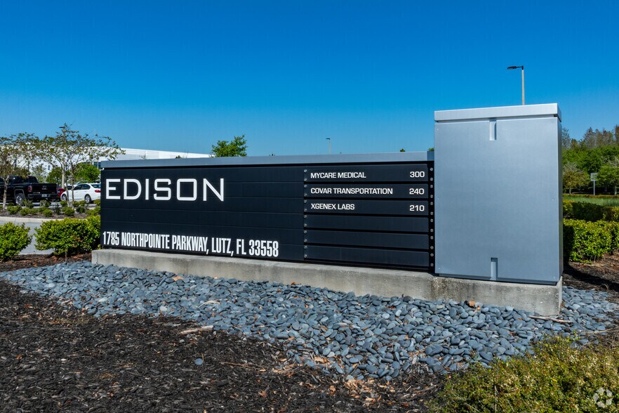 More Photos Of 1785 Northpointe Pky, Lutz Unknown For Sale