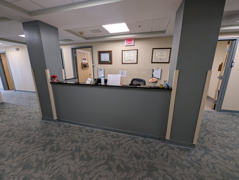 More Photos Of 1565 Main St, Tewksbury Medical For Sale