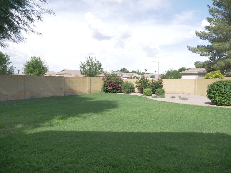 More Photos Of Sheridan, Phoenix Rehabilitation Center For Sale