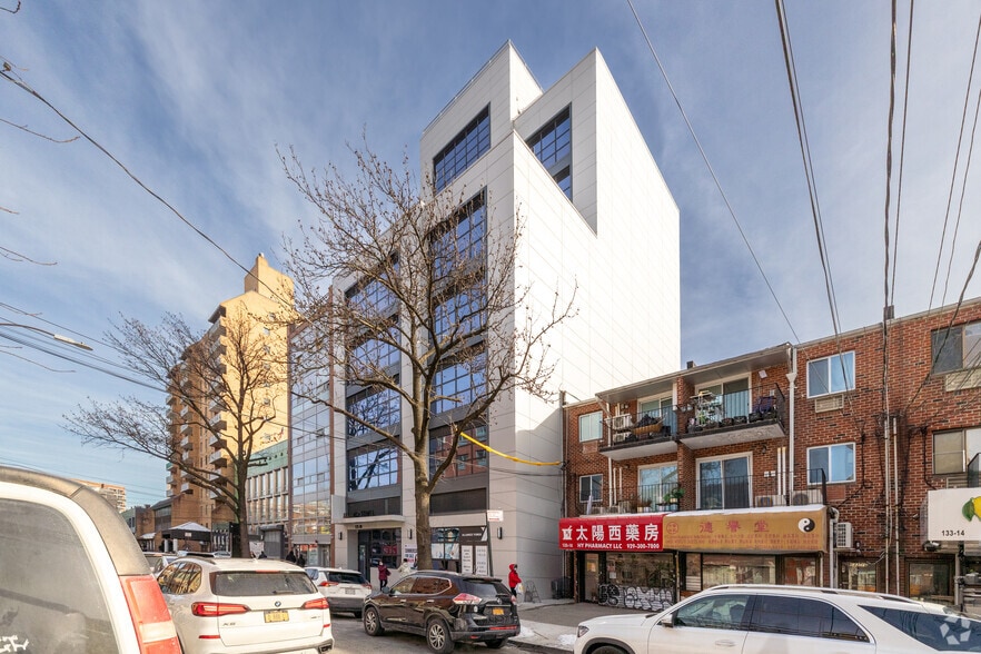 More Photos Of 13320 41st Rd, Flushing Medical For Sale