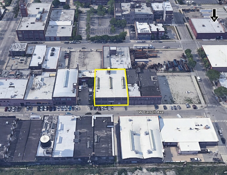 More Photos Of 1631-1639 W Carroll Ave, Chicago Light Distribution For Sale