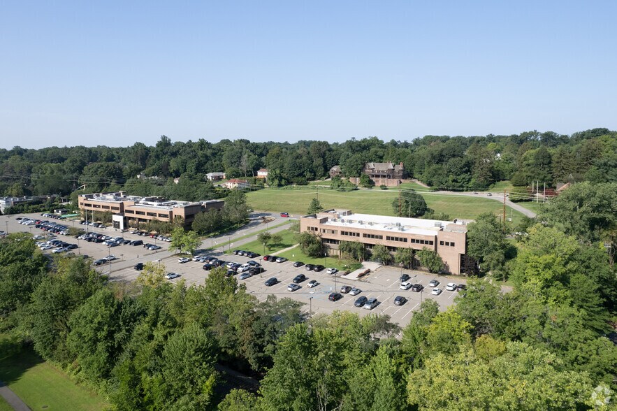 More Photos Of 690 Kinderkamack Rd, Oradell Medical For Lease