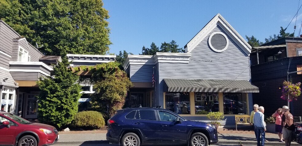 More Photos Of 101-107 S 1st St, La Conner Storefront For Sale