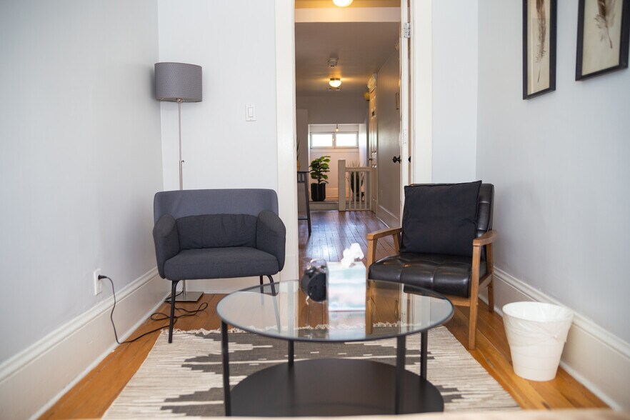 More Photos Of 531 E Lynwood St, Phoenix Office Residential For Sale