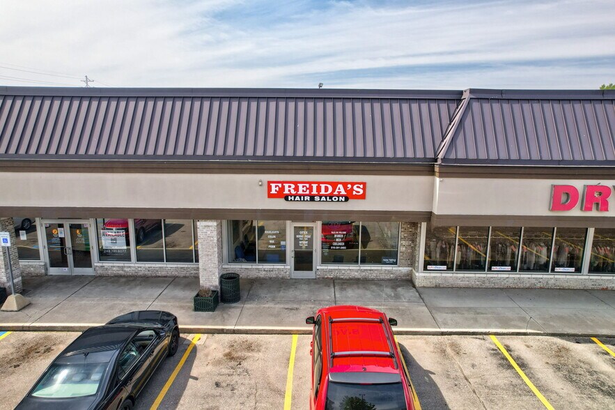 More Photos Of 3802 E Court St, Flint Unknown For Lease