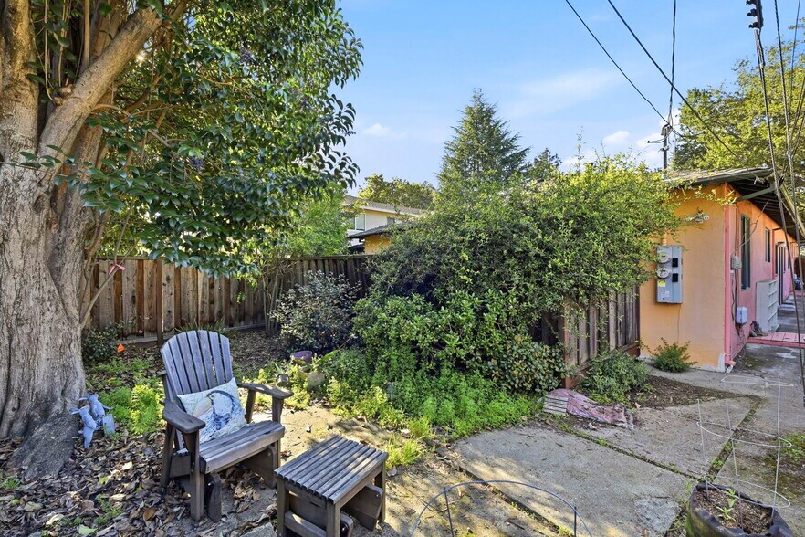 More Photos Of 339 Waverley St, Menlo Park Multifamily For Sale