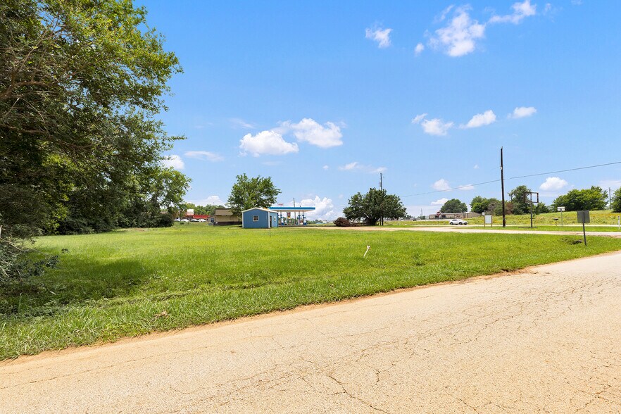 More Photos Of 320 Doctor M Roper Pky N, Bullard Land For Sale