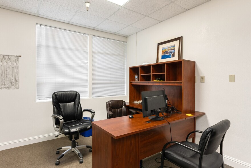 More Photos Of 564 S Dora St, Ukiah Medical For Lease