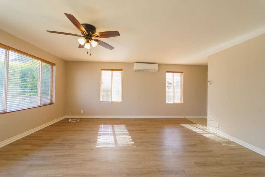 More Photos Of 1268-70 Georgia St, Imperial Beach Apartments For Sale