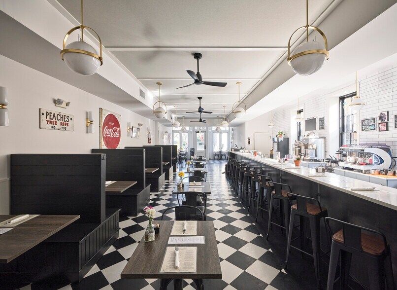 More Photos Of 47 Bridge St, Lambertville Restaurant For Sale