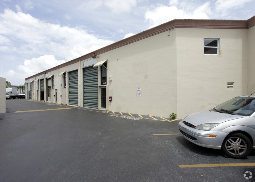 More Photos Of 4835 SW 75th Ave, Miami Warehouse For Sale