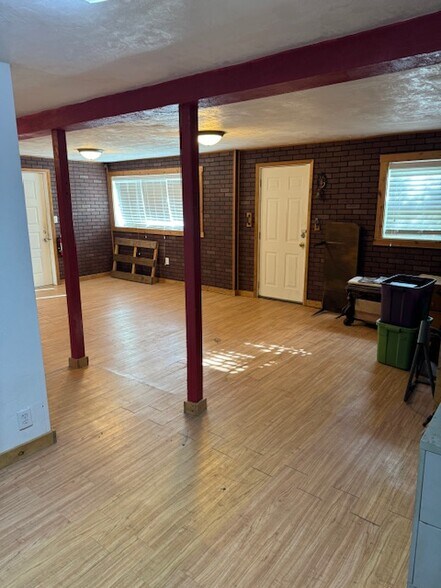 More Photos Of 600 Herbert St, Port Orange General Retail For Sale