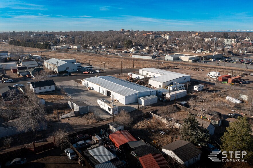 More Photos Of 425 15th St, Greeley Showroom For Sale