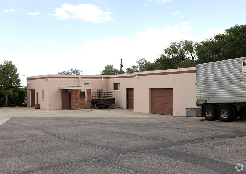 More Photos Of 1610 N Salem Ave, Pueblo Storefront Retail Residential For Lease