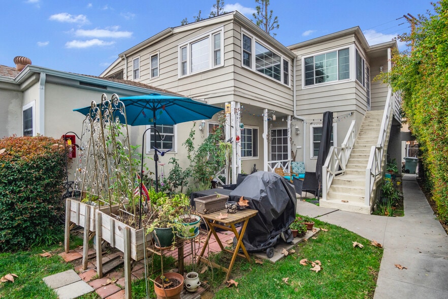 More Photos Of 2907 W Riverside Dr, Burbank Apartments For Sale