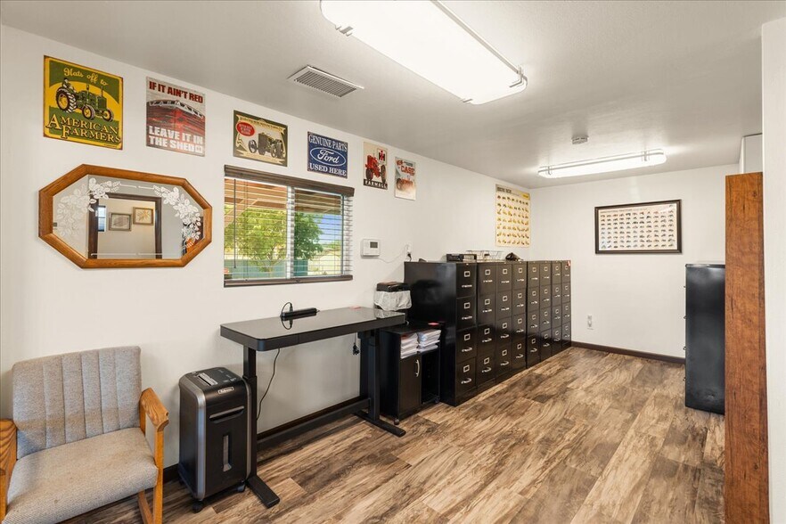 More Photos Of 8570 E Loos Dr, Prescott Valley Medical For Sale