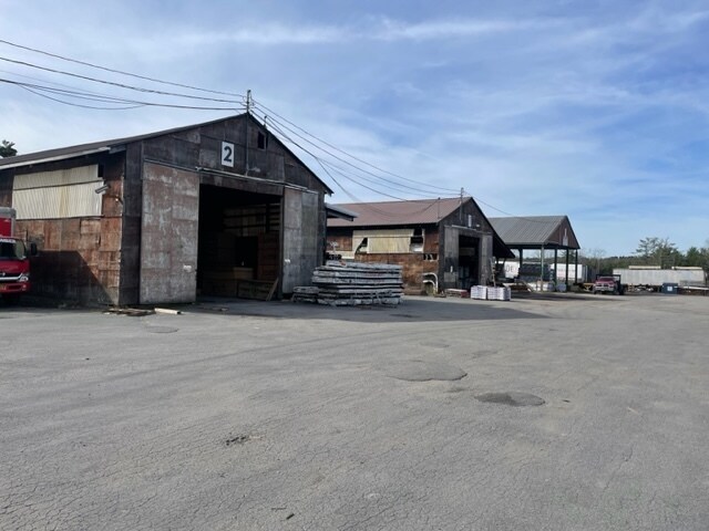 More Photos Of 419 State Route 17B, Monticello Freestanding For Sale