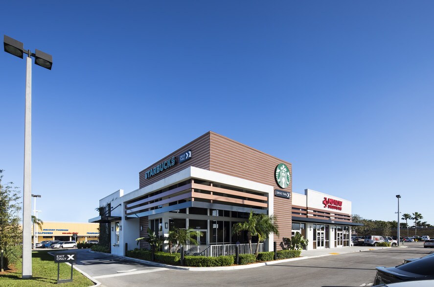 More Photos Of 16789-16935 NW 67th Ave, Miami Unknown For Lease