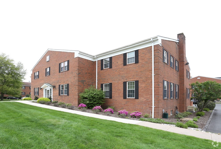 Primary Photo Of , Bloomfield Office For Sale