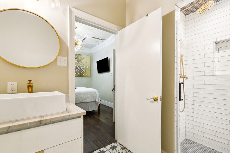 More Photos Of 1900 N Rampart St, New Orleans Hospitality For Sale