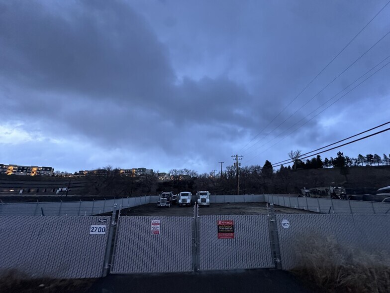 More Photos Of Fenced Lot Next to 2800 Dickerson rd, Reno Land For Lease