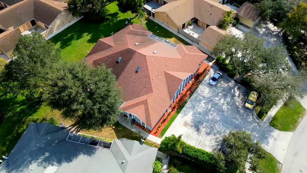 More Photos Of , Wellington Multifamily For Sale