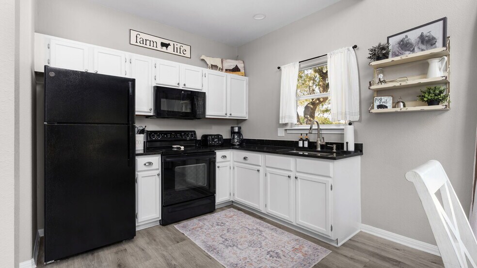 More Photos Of 25711 Hamilton Pool Rd, Round Mountain Specialty For Sale