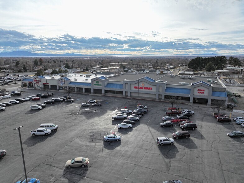 More Photos Of 5697 S 1900 W, Roy Freestanding For Lease