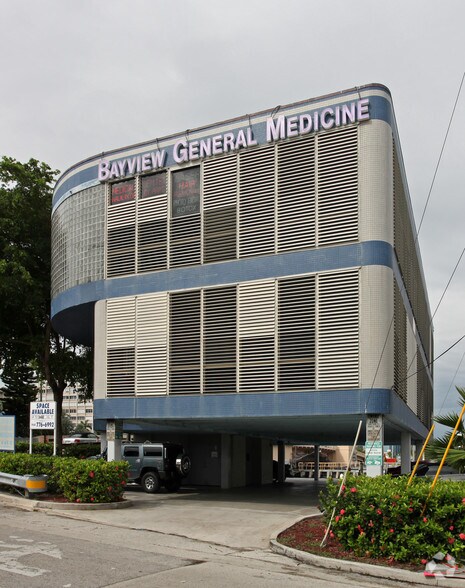 More Photos Of 4401 Tradewinds Ave, Lauderdale-by-the-Sea Medical For Sale