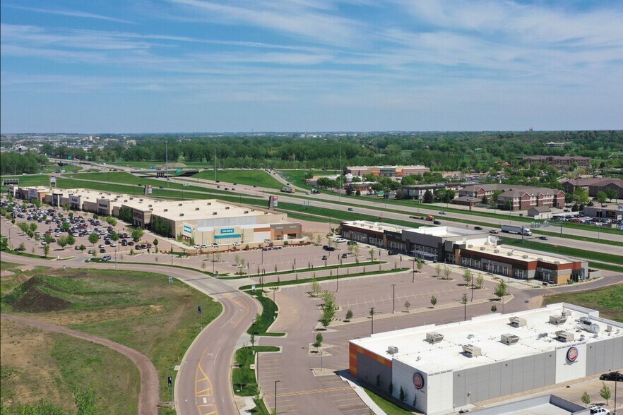 More Photos Of 2500-2568 Lorraine Pl, Sioux Falls Unknown For Lease