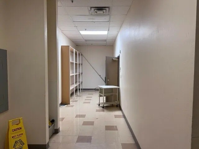 More Photos Of 135 E Ray Rd, Chandler Unknown For Lease