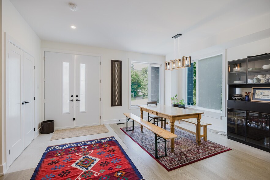 More Photos Of 62 Columbus Av, Ottawa Multifamily For Sale