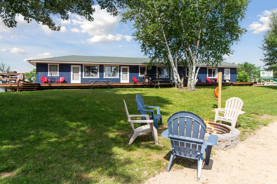 More Photos Of 4998 Main Ext, Long Lake Hospitality For Sale