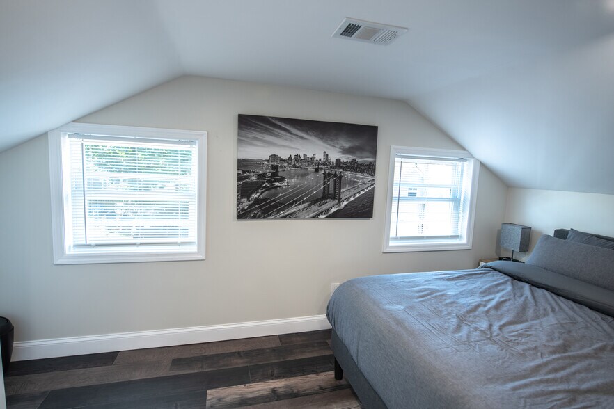 More Photos Of 95 Mercer St, Hamilton Apartments For Sale