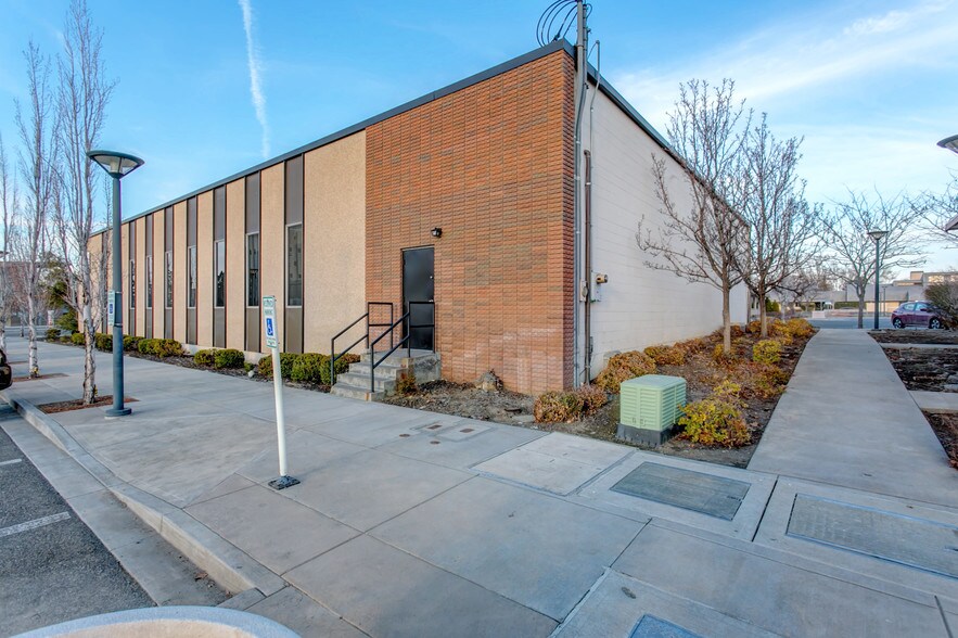 Primary Photo Of 507 Knight St, Richland Medical For Lease