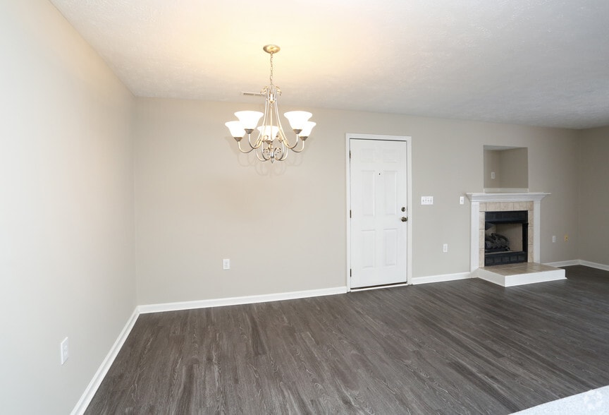 More Photos Of 3605 Sapphire Rd, Fayetteville Apartments For Sale