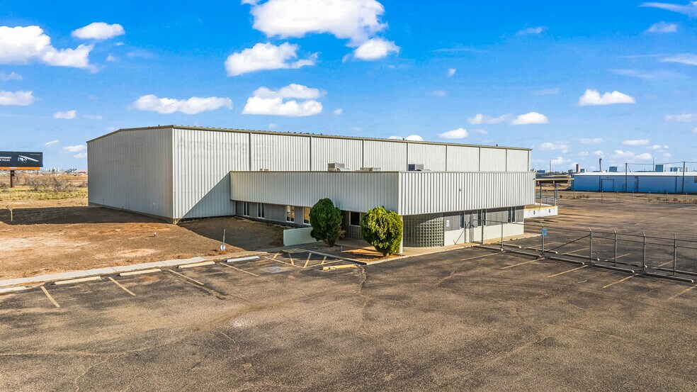 Primary Photo Of 2307 N Tx-289-loop, Lubbock Truck Terminal For Lease