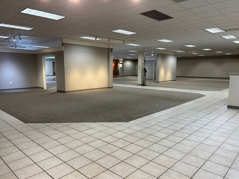 More Photos Of 1530 Mason Ave, Daytona Beach Freestanding For Lease