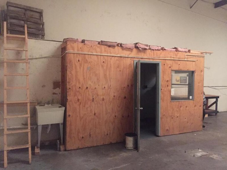 More Photos Of 119 Hollywood Blvd, Fort Walton Beach Flex For Lease