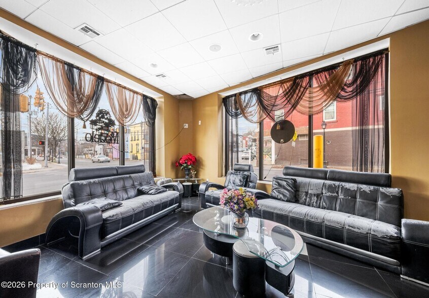 More Photos Of 45 E Tioga St, Tunkhannock Hotel For Sale