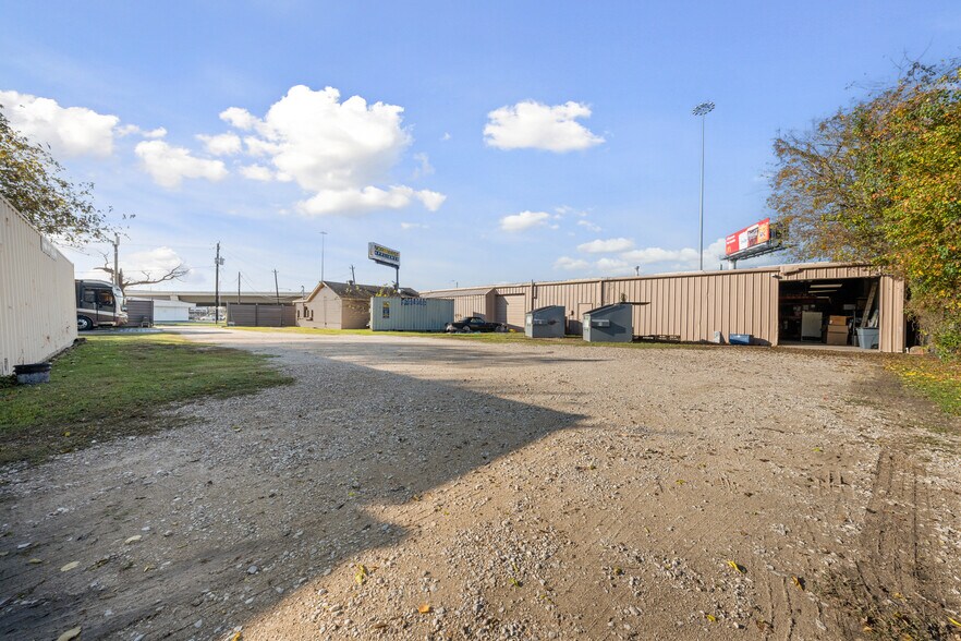 More Photos Of 4614 Randwick Dr, Houston Land For Sale